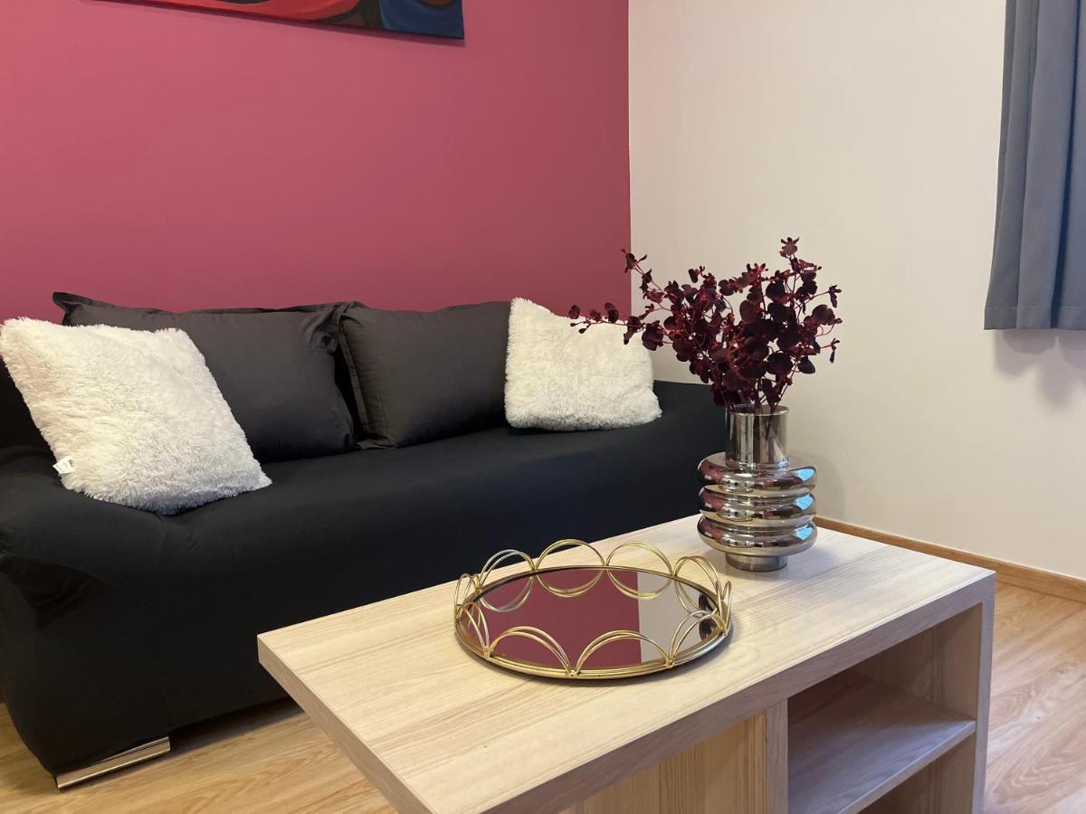 Corvin Pearl Deluxe Apartment Budapest Luaran gambar